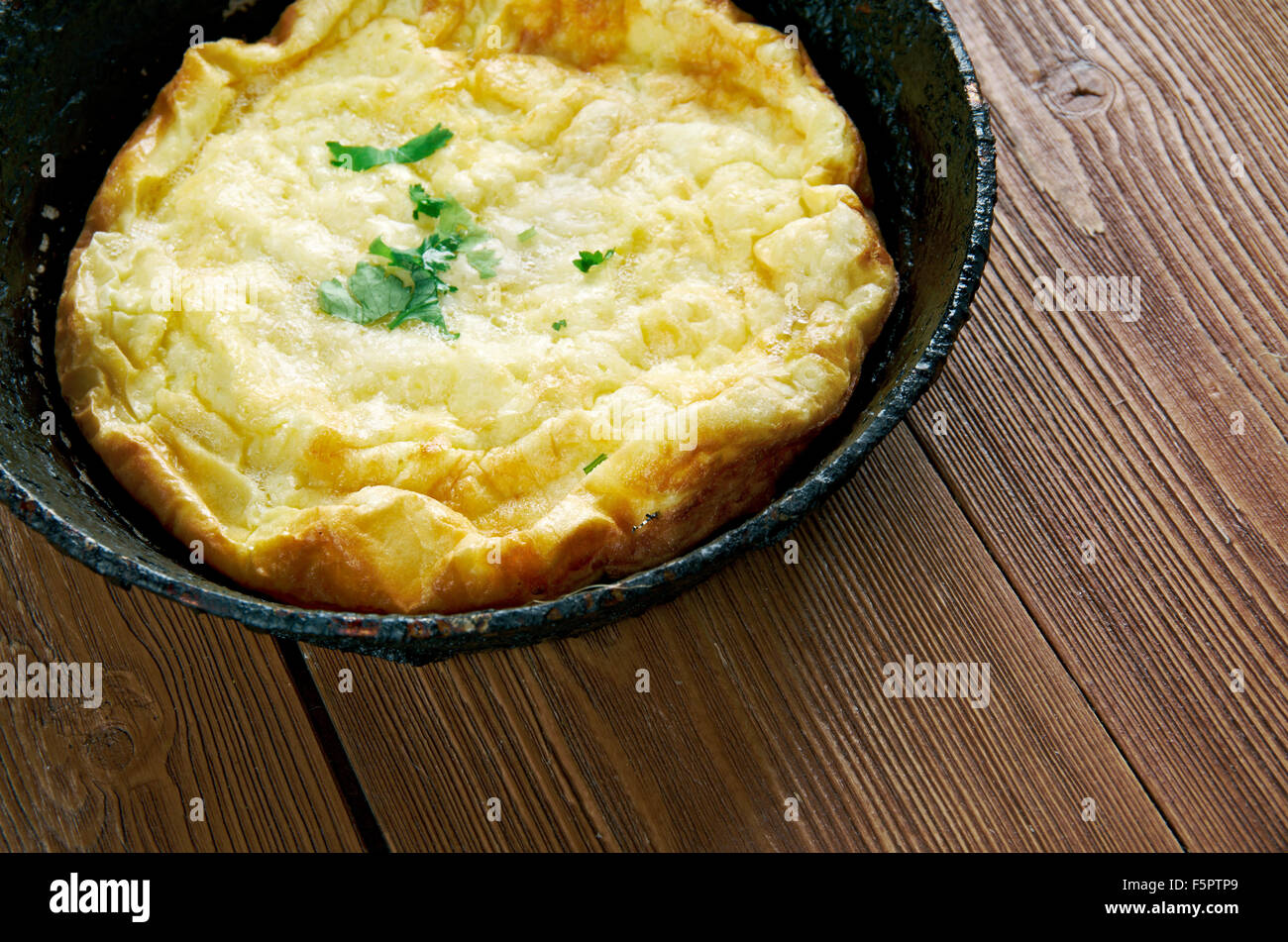 La frittata Tunterma.Cucina tartara. close up Foto Stock