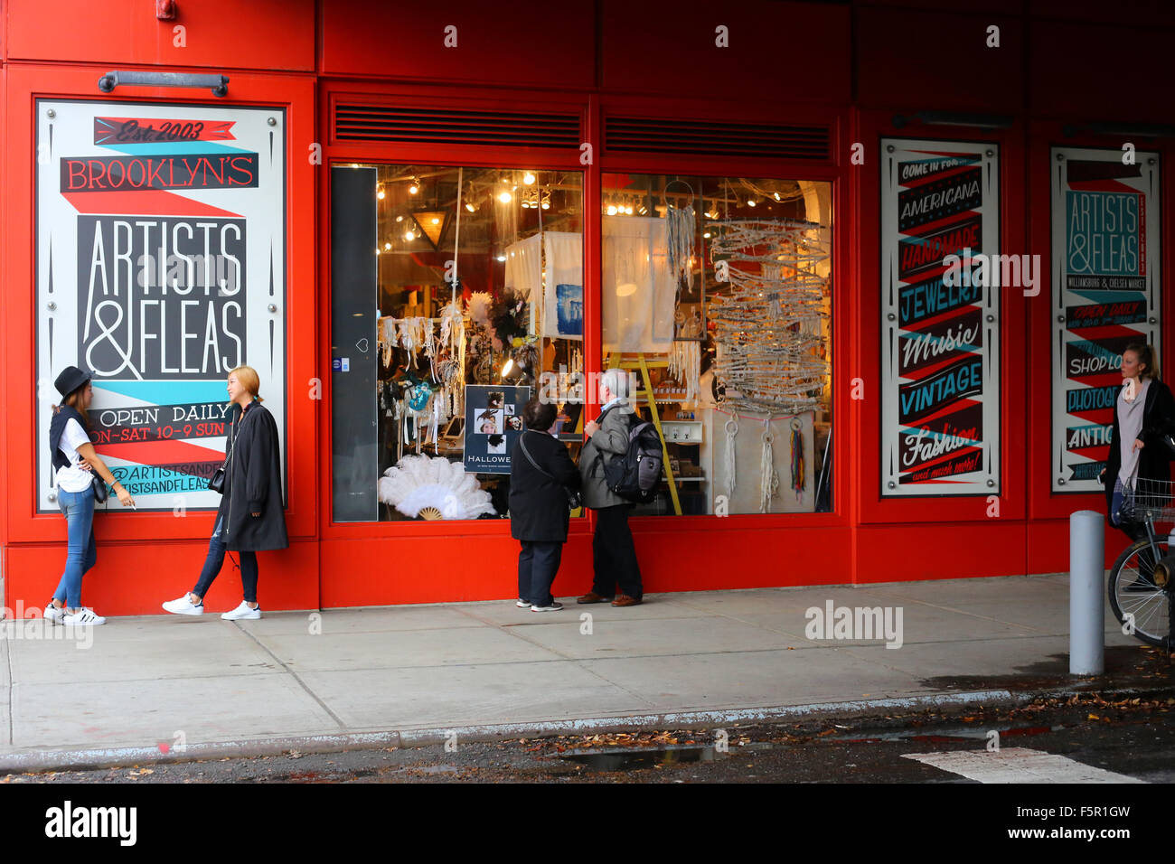 Artisti & pulci marketplace al Chelsea Mercato nella Città di New York Foto Stock