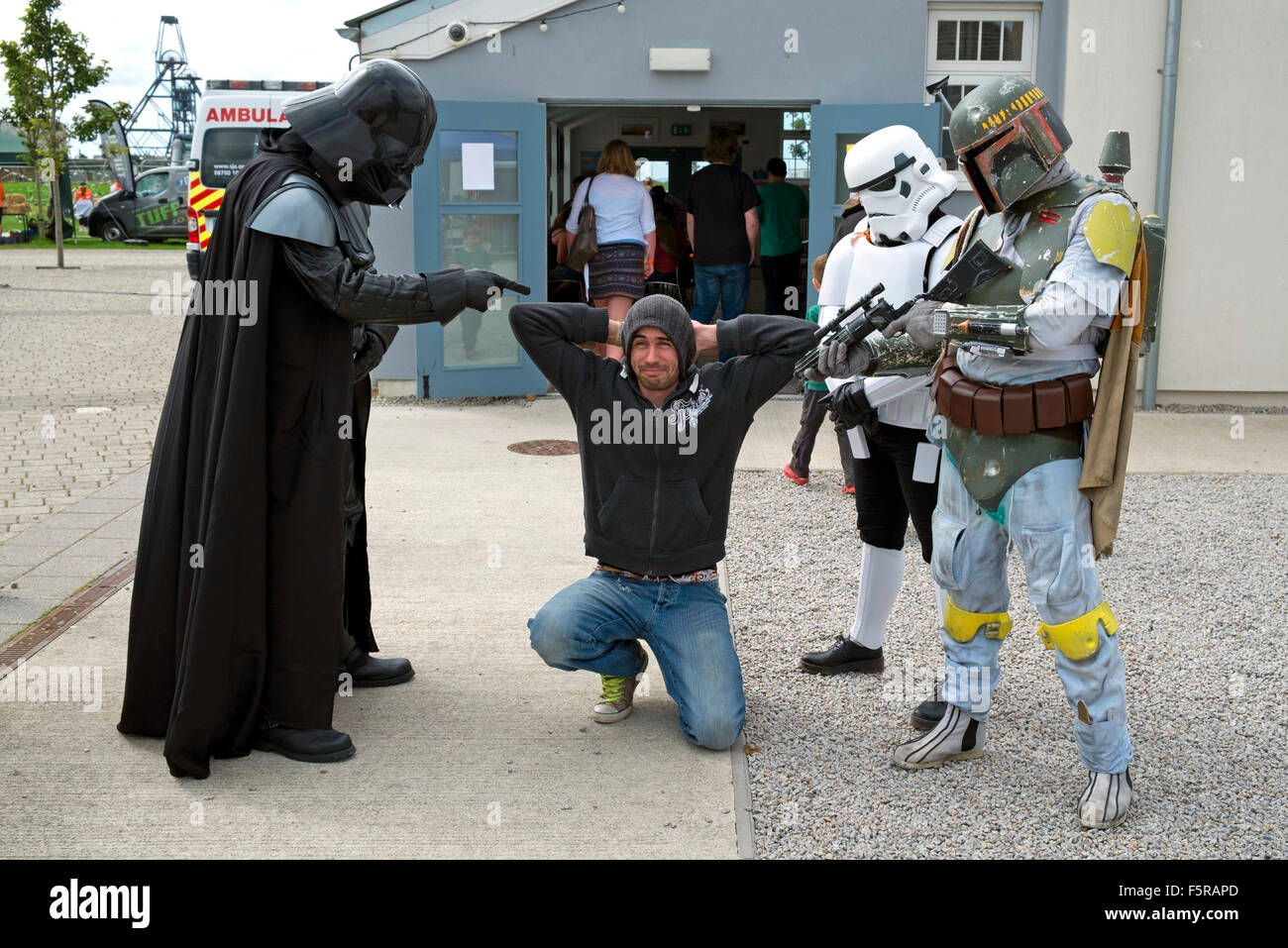 Darth Vader e Stormtroopers a Geekfest, Redruth, Cornwall, Regno Unito Foto Stock