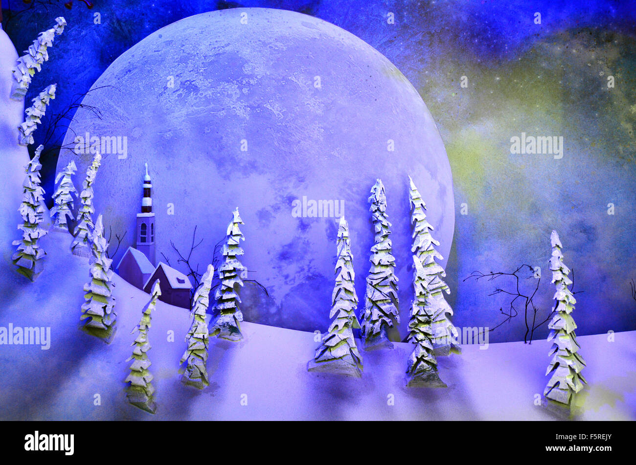 Sfondo Della Luna Piena Con Un Incremento Di Oltre Il Paesaggio Di Fantasia Di Neve E Alberi Da Bosco Di Notte Foto Stock Alamy
