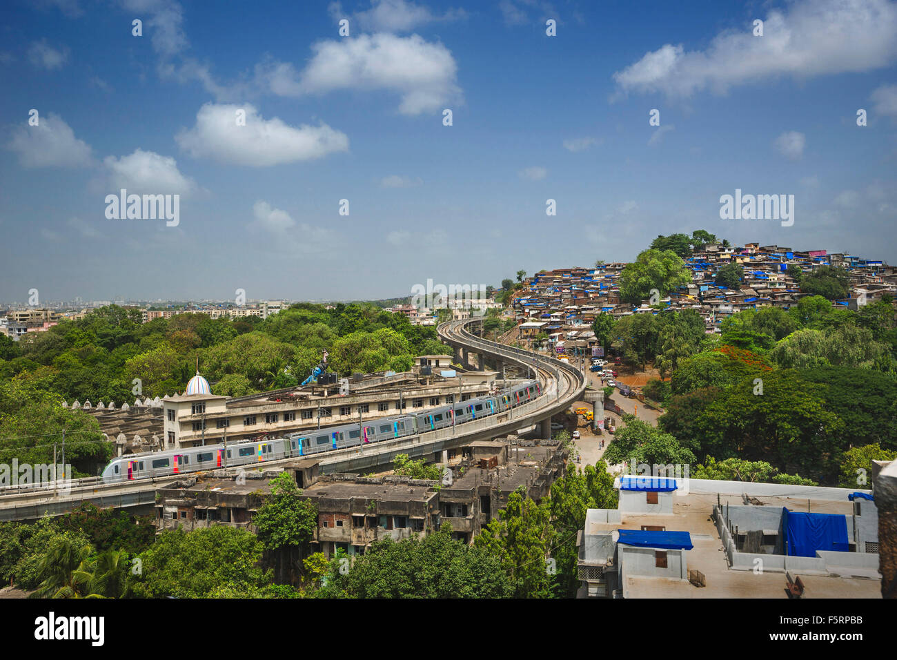 Mumbai metro ghatkopar a versova, Mumbai, Maharashtra, India, Asia Foto Stock