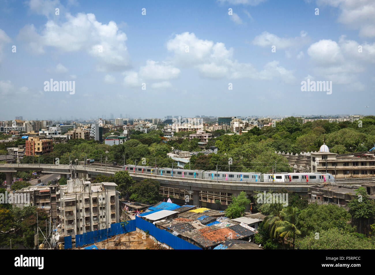 Metropolitana di Mumbai Ghatkopar a Versova, Bombay, Mumbai, Maharashtra, India, Asia Foto Stock