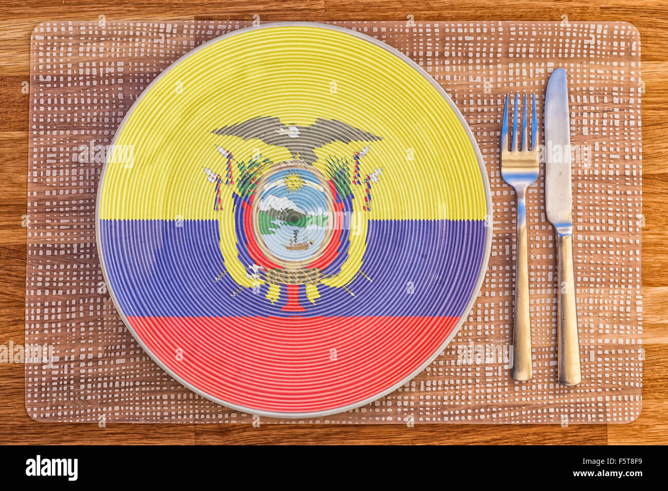 La cena la piastra con la bandiera del Ecuador su di esso per il vostro cibo internazionale e bere i concetti. Foto Stock