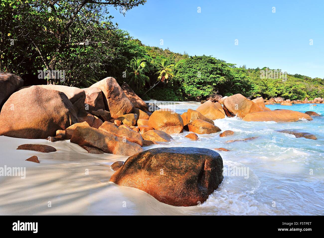 Spiaggia di Anse Lazio, Isola di Praslin, Seicelle Foto Stock