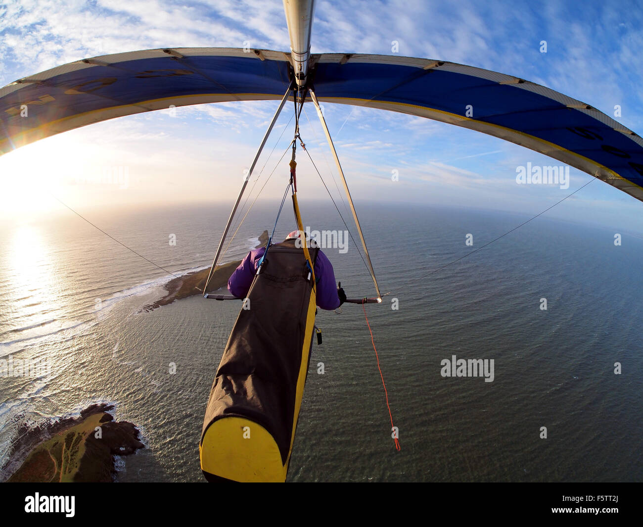 Il deltaplano a Rhossili Bay in Wales UK Foto Stock