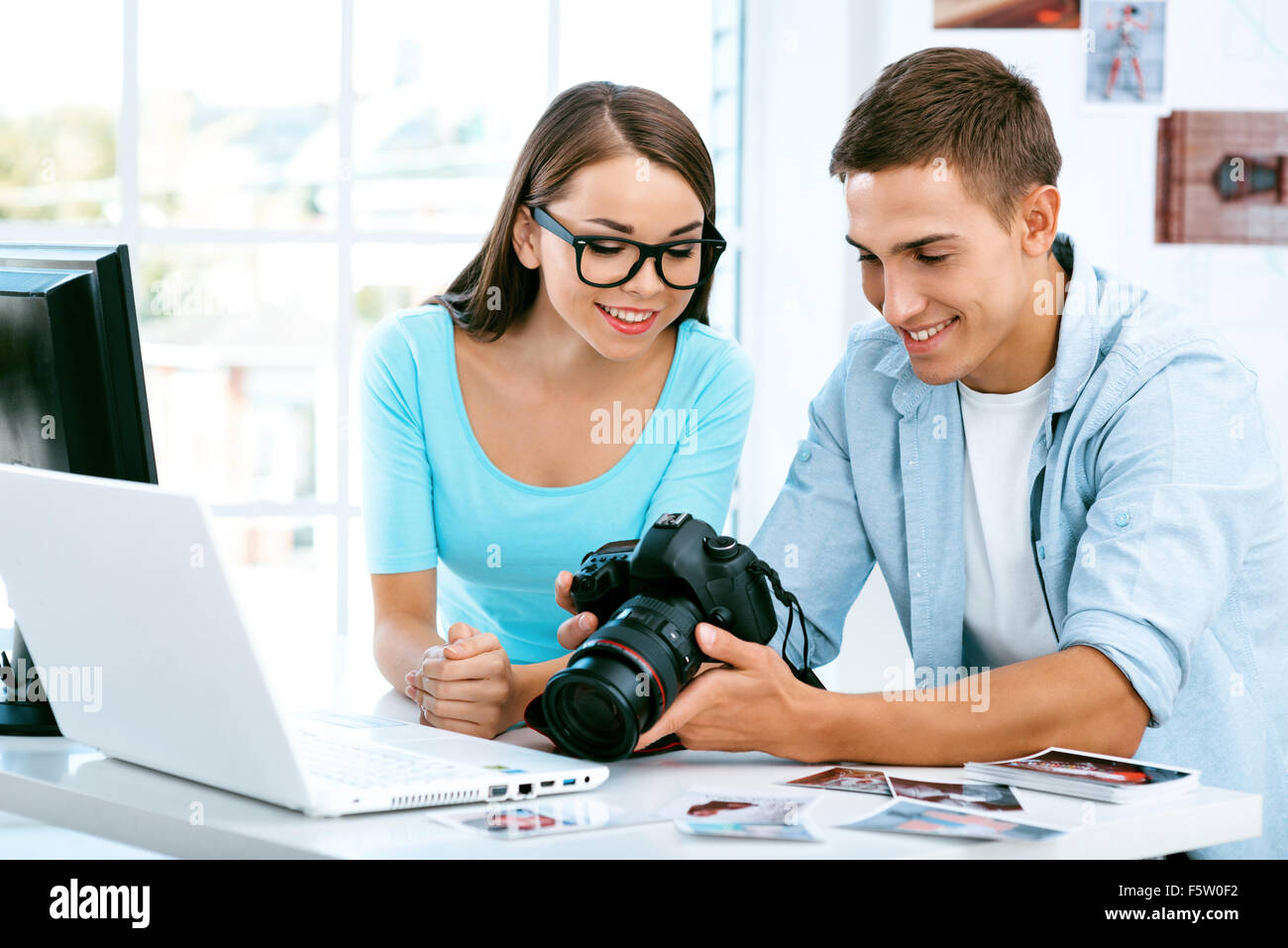 Concept per il fotografo professionista in office Foto Stock
