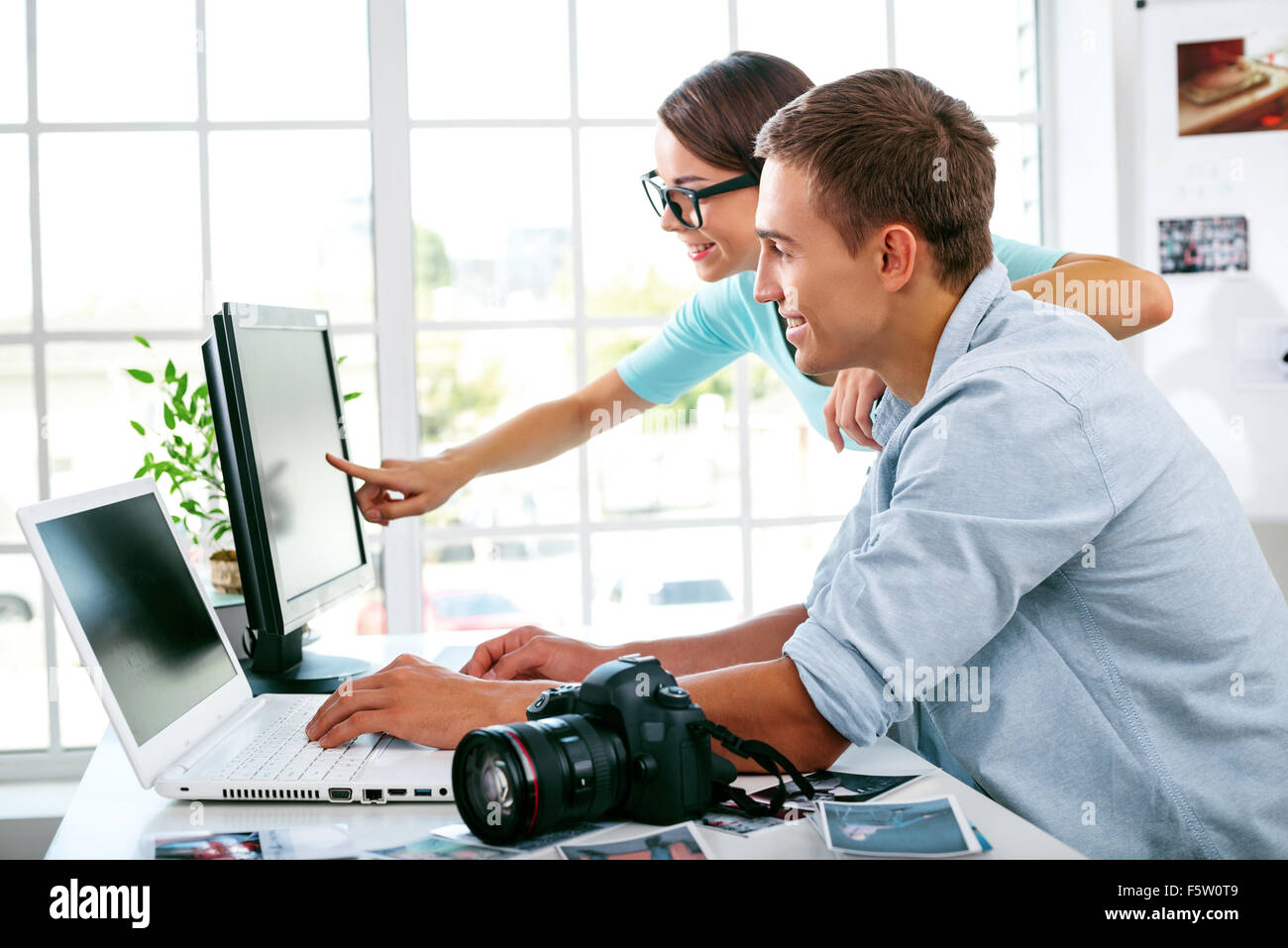Concept per il fotografo professionista in office Foto Stock