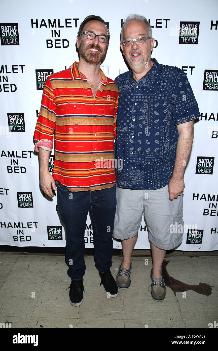 Serata di apertura per la frazione di letto a Rattlestick Drammaturgia Teatro - Partenze. Dotato di: David Clemente, Doug Wright dove: la città di New York, New York, Stati Uniti quando: 11 Set 2015 Foto Stock