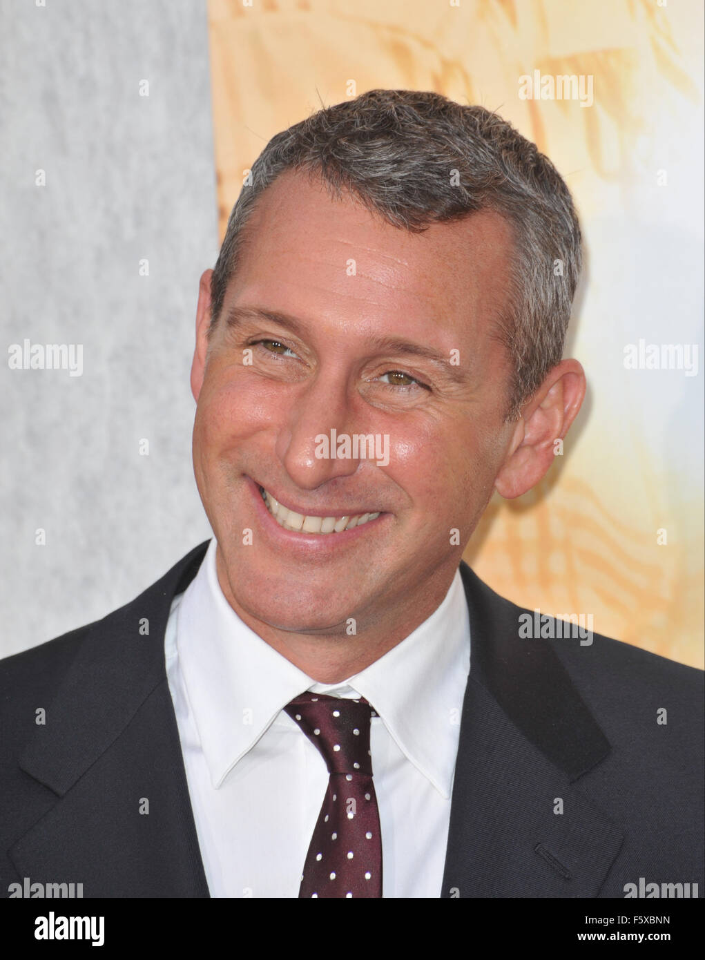 LOS ANGELES, CA - MARZO 25, 2010: Adam Shankman presso la prima mondiale di "L'ultima canzone" presso il Teatro Arclight, Hollywood. Foto Stock