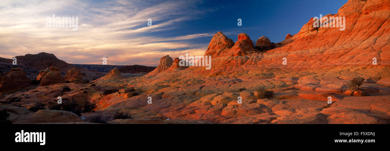 Panoramica Panoramica di Vermillion Cliffs di sunrise in Paria Canyon deserto in Arizona USA Foto Stock