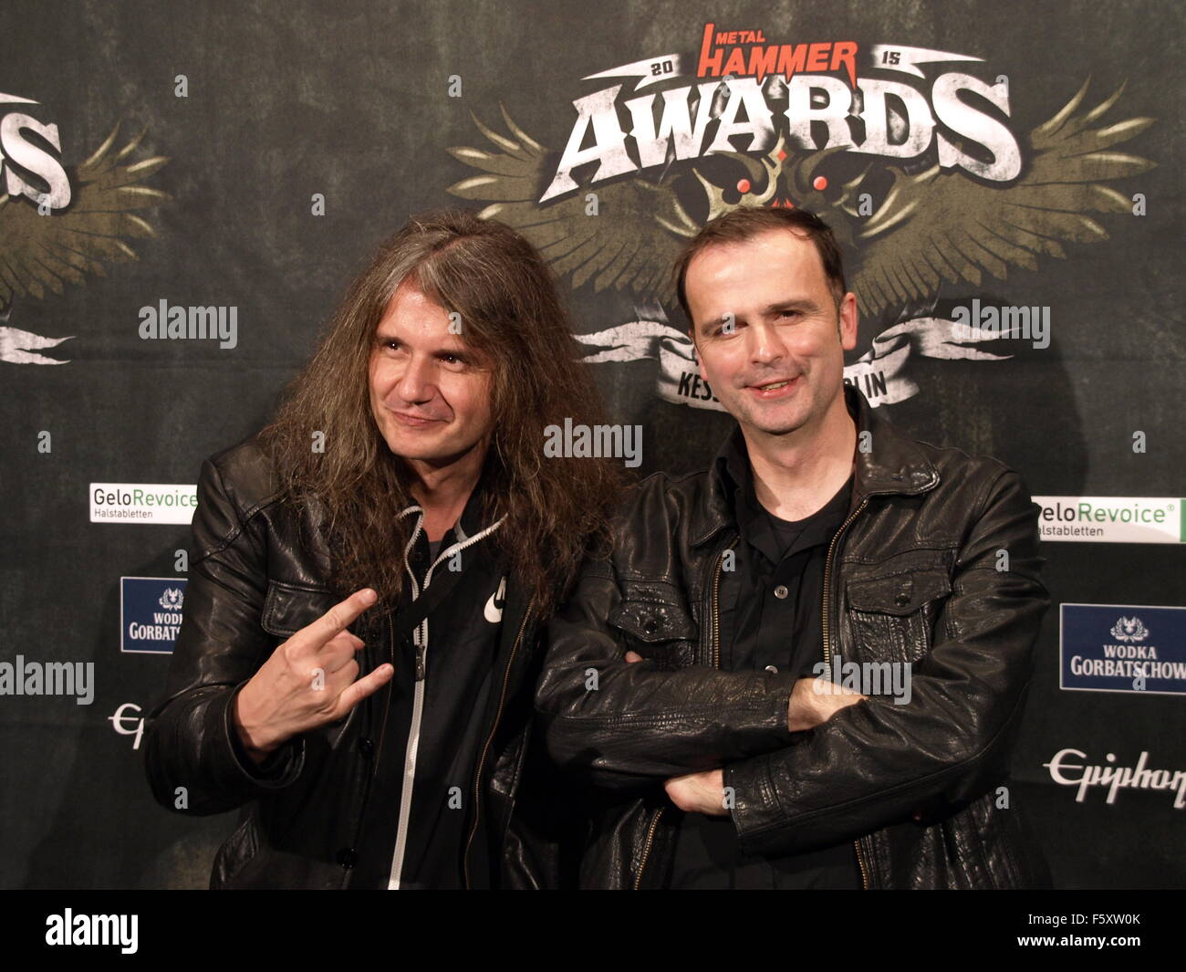 Metal Hammer Awards 2015 in a Kesselhaus Kulturbrauerei in Prenzlauer Berg offre: Hansi Kürsch, Andrè Olbrich Dove: Berlino, Germania Quando: 18 Set 2015 Foto Stock