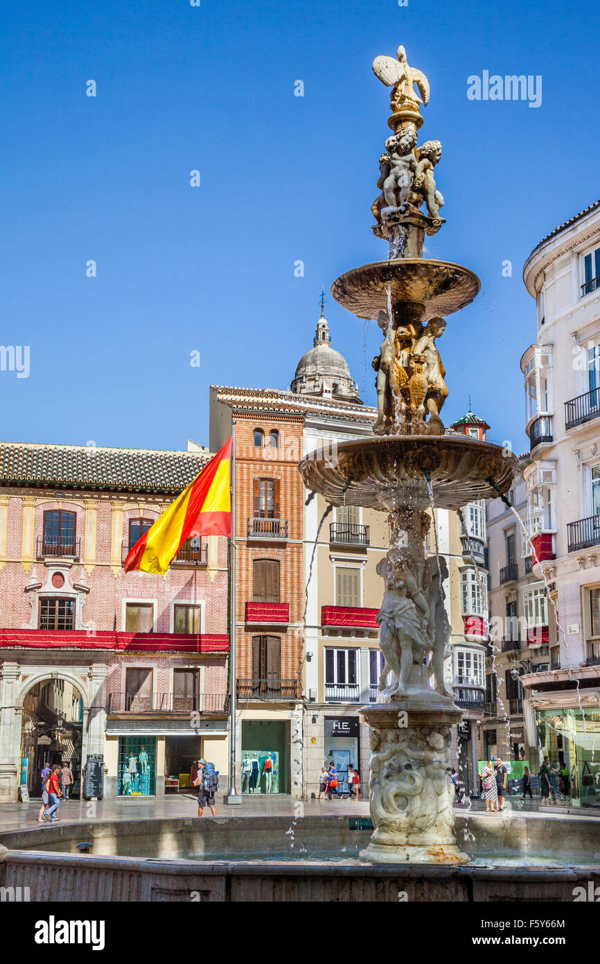 Fontana di Genova sulla Plaza de la Constitucion nel centro storico di Malaga, Andalusia, Spagna Foto Stock