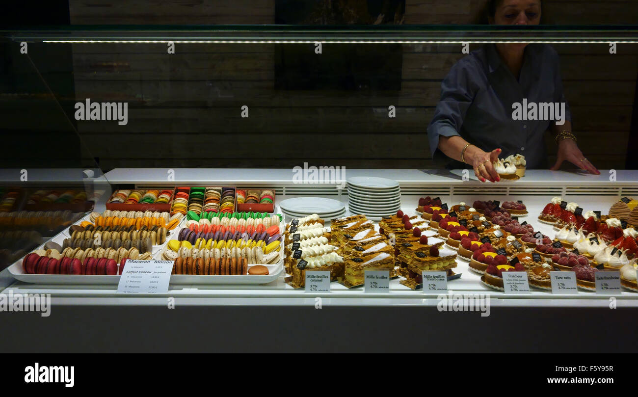 Pasticceria francese display Foto Stock