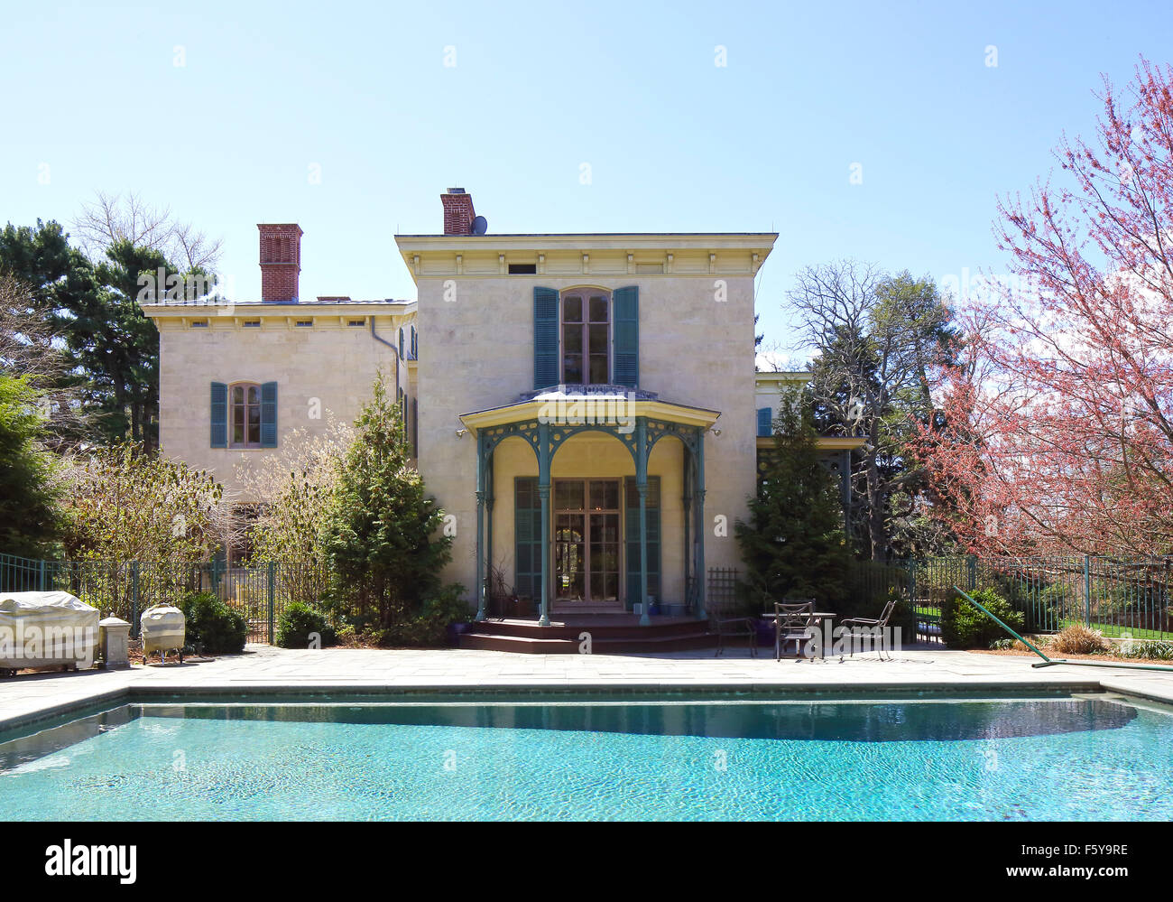 Piscina, ingresso Sud. Luogo di Clifton, Irvington, Stati Uniti. Architetto: Detlef Lienau, 1852. Foto Stock