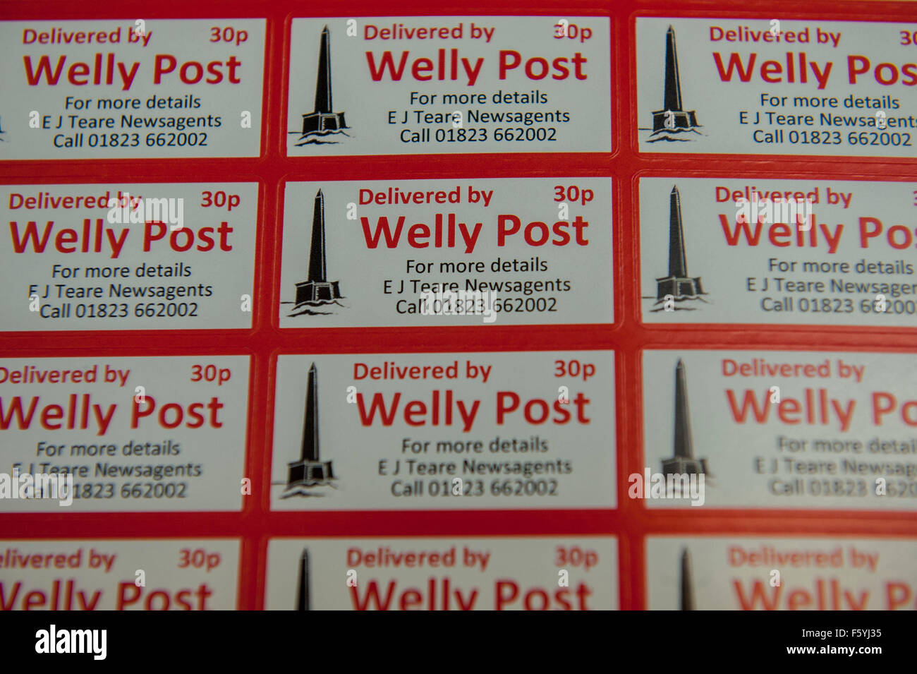 I timbri agiscono come un altro mezzo per pubblicizzare il servizio e di diffondere la parola di Dio . Il Welly Post , Wellington , Somerset . Enti locali Foto Stock
