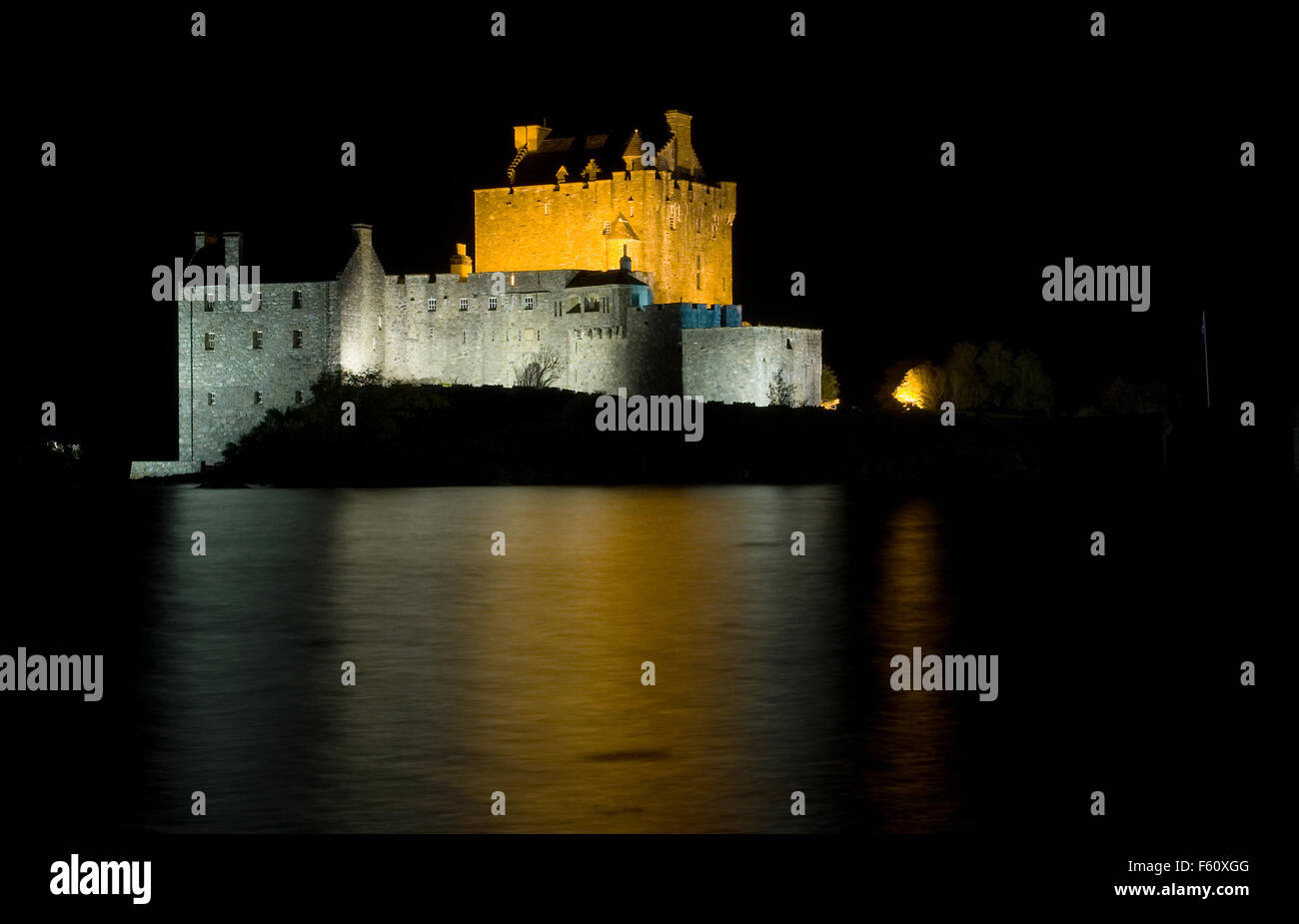 Eilean Donan Castle, Dornie, Kyle of Lochalsh, Scotland, Regno Unito Foto Stock