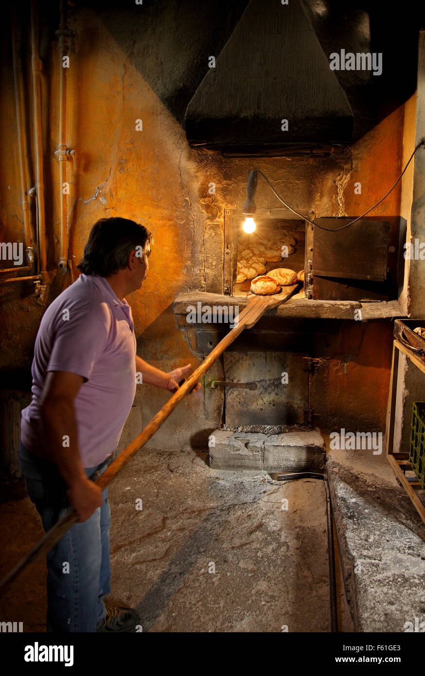 Un forno tradizionale in Provesende villaggio, nel cuore della Regione dei Vini di Alto Douro, Porto e Norte, Portogallo Foto Stock