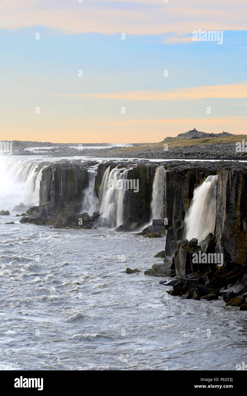 Selfoss cascate, vicino Reykjahlid, Islanda Foto Stock
