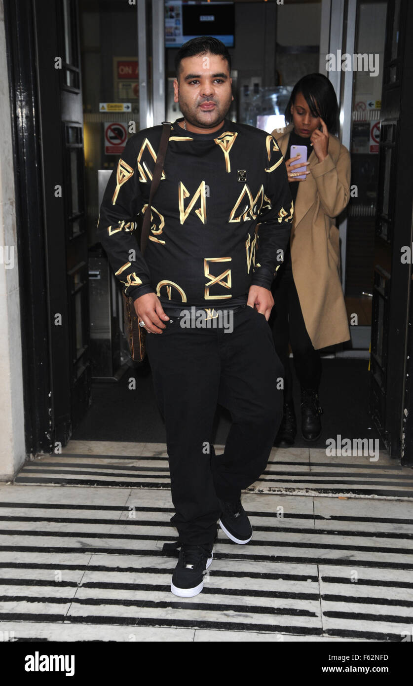 Naughty Boy alla BBC Radio studios con: Naughty Boy dove: Londra, Regno Unito quando: 07 Ott 2015 Foto Stock