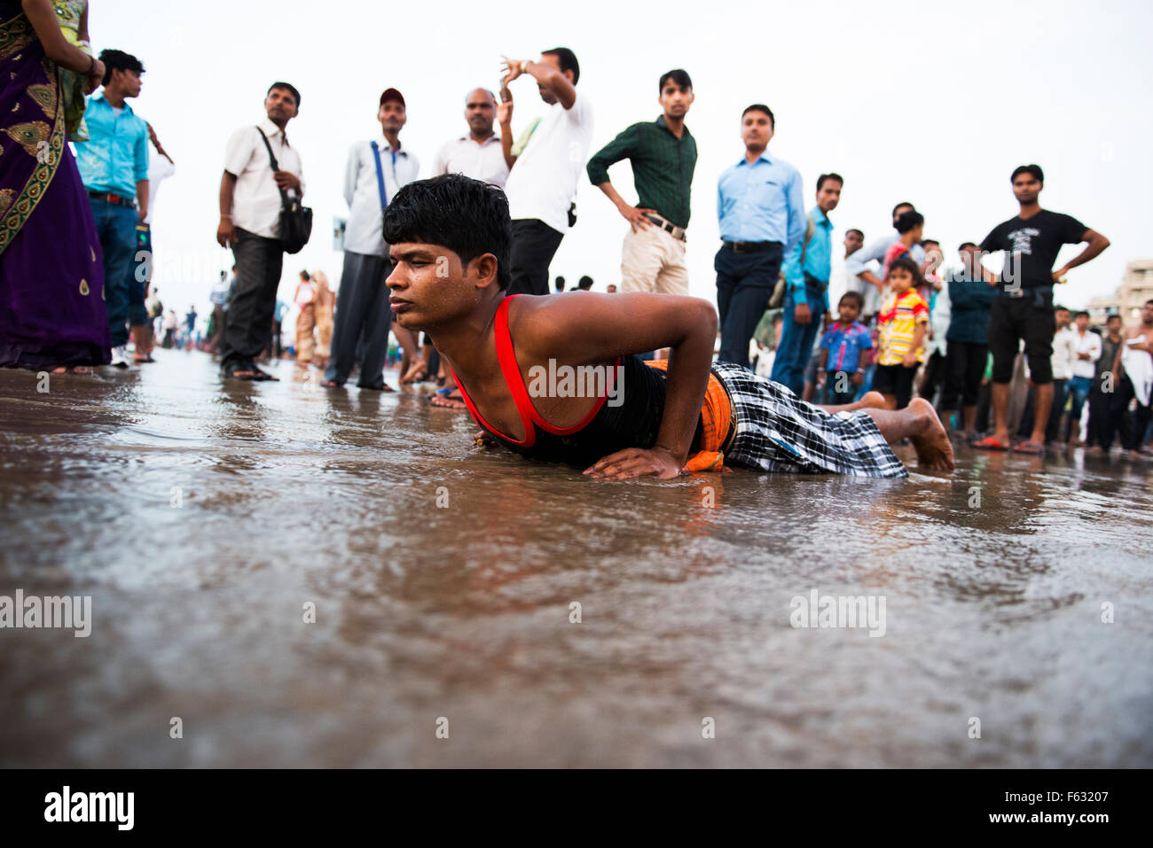 Chhath Pujia su beack Juhu di Mumbai. Foto Stock