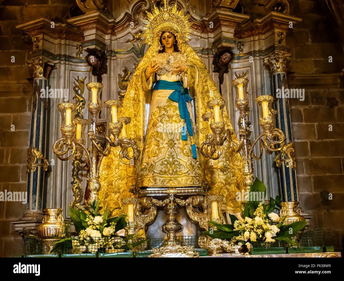 Vergine Maria galleggiante nella Cattedrale di Jerez de la Frontera Andalusia Spagna Foto Stock