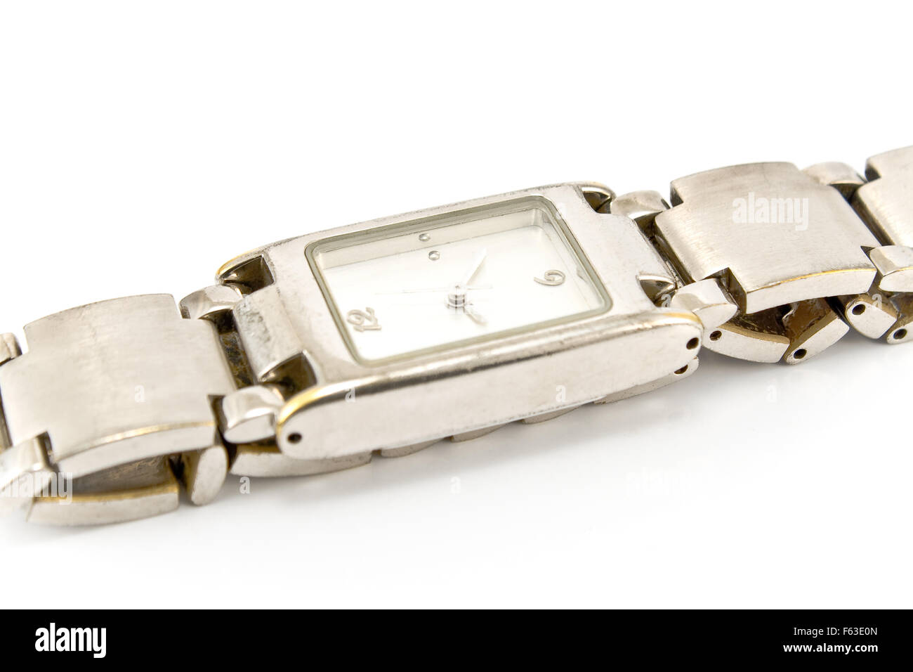 Onorevoli old square orologio da polso isolato su bianco Foto Stock