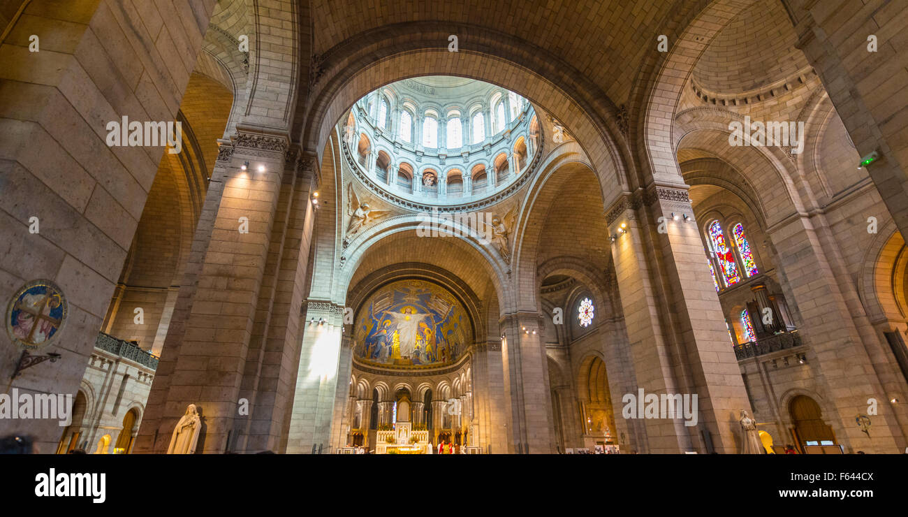 Archi interni della Basilica del Sacré Coeur e Montmartre, Parigi, Ile-de-France, Francia Foto Stock