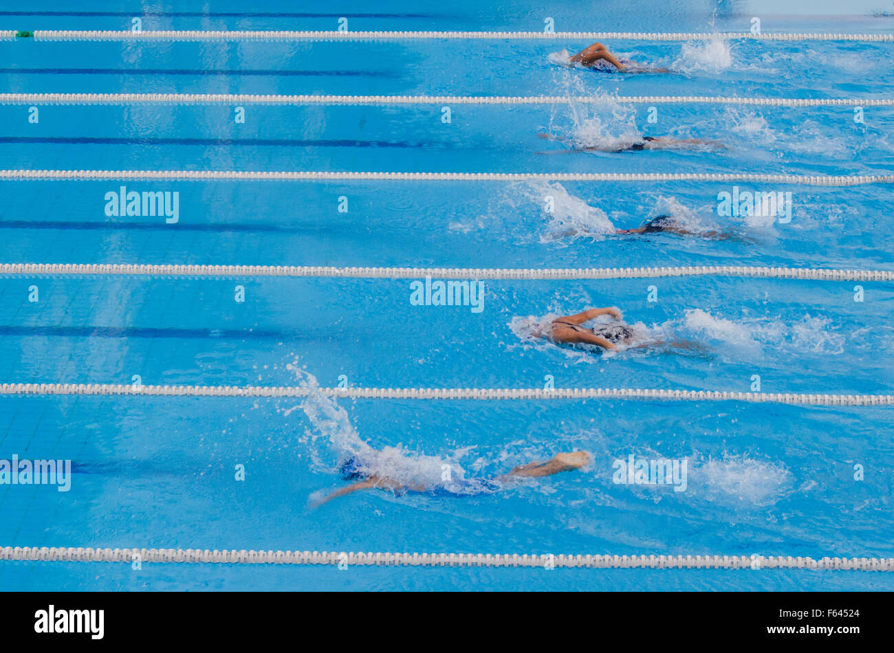 Nuoto concorso,l'inizio jump Foto Stock