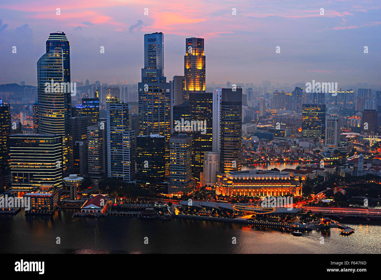 Twilight vista aerea di Singapore Downtown Core Foto Stock