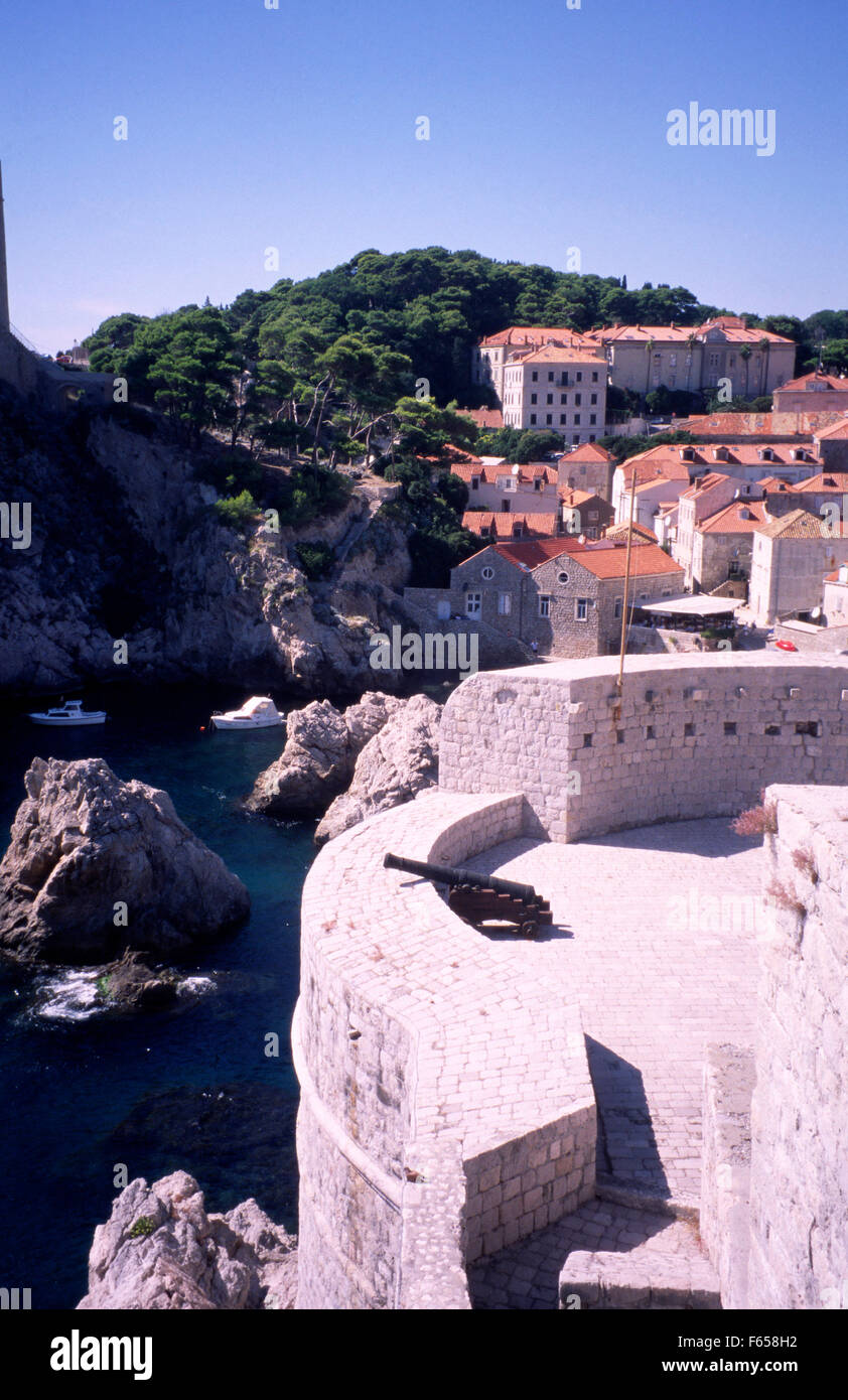 Dubrovnik, la città vecchia, il muro di castello, Croazia Foto Stock