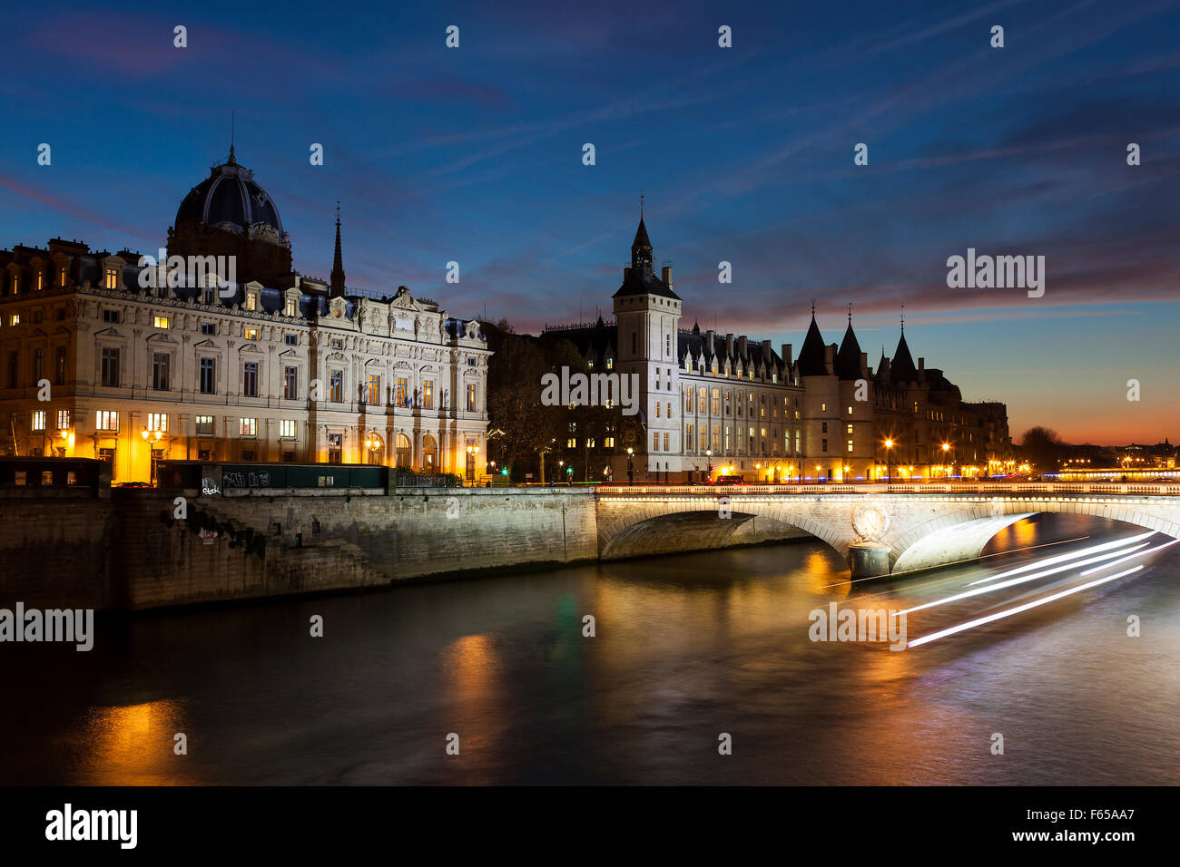 Pont di cambiamento e il concierge, Parigi, Ile-de-France, Francia Foto Stock