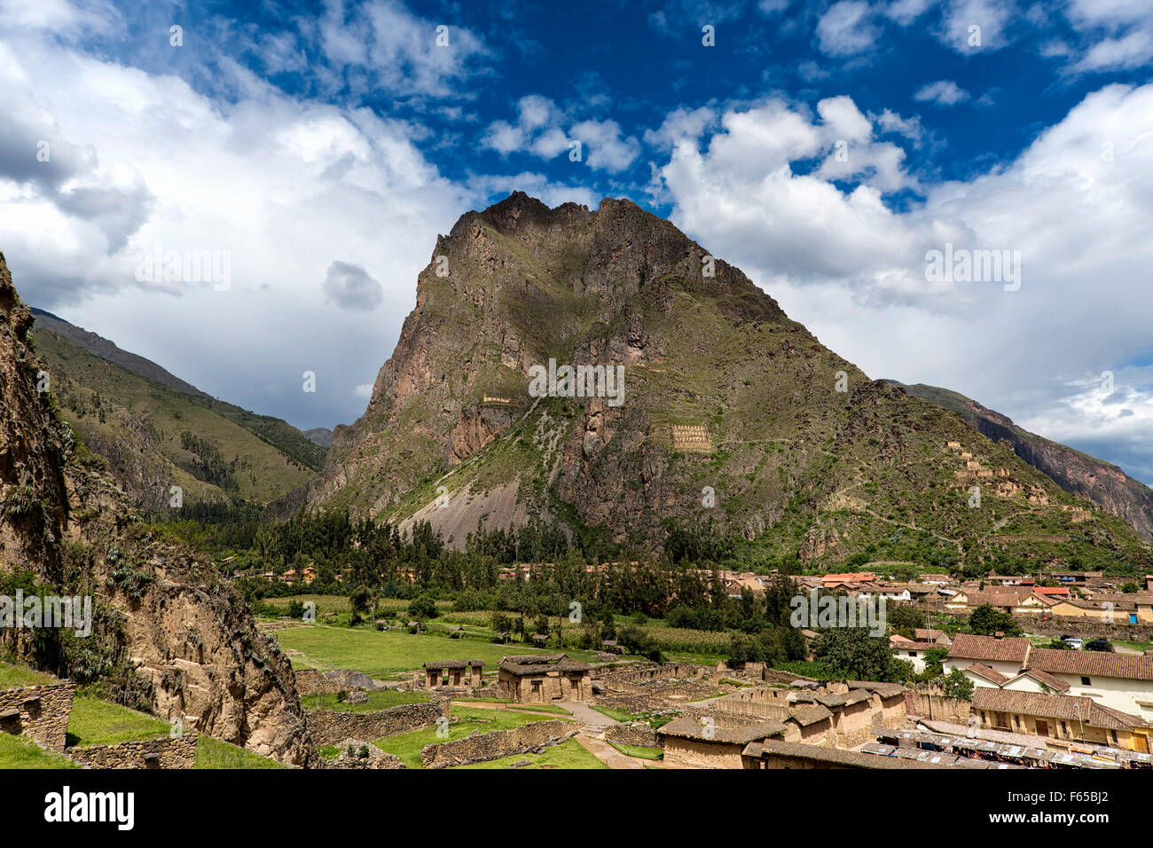 Rovine di Ollantaytambo, nella Valle Sacra, Perù Foto Stock