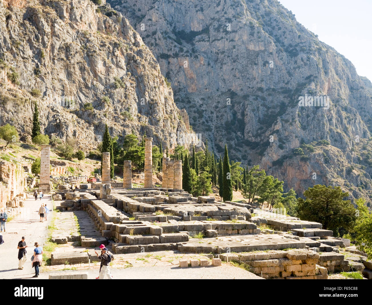 Tempio di Apollo st Delphi UNESCO World Heritage Site grecia Europa Foto Stock