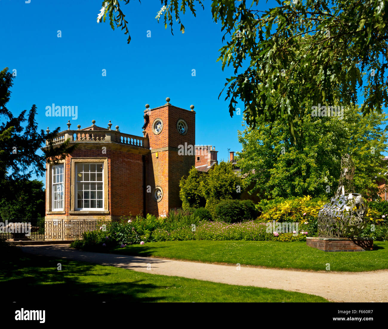 L'Orangery e giardino a Rufford abbazia vicino a Ollerton nel NOTTINGHAMSHIRE REGNO UNITO Inghilterra nella motivazione di Rufford Country Park Foto Stock