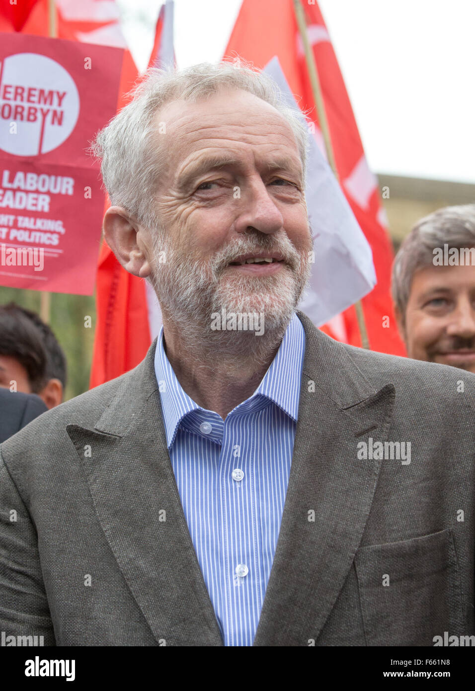 Jeremy Corbyn,leader del partito laburista,parla di rinazionalizzazione delle ferrovie Foto Stock