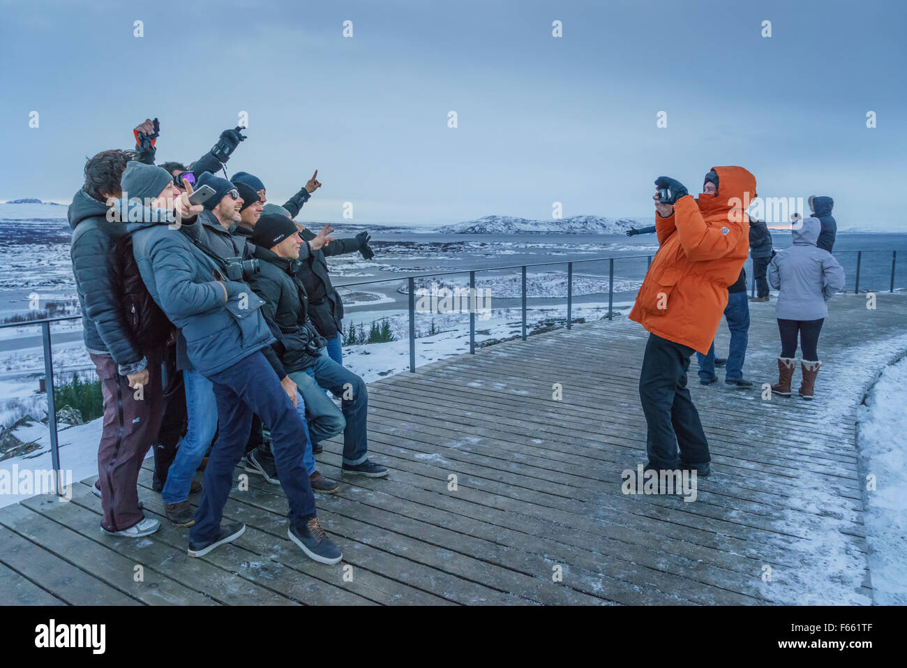 Scattare foto a Thingvellir National Park in inverno, Islanda Foto Stock