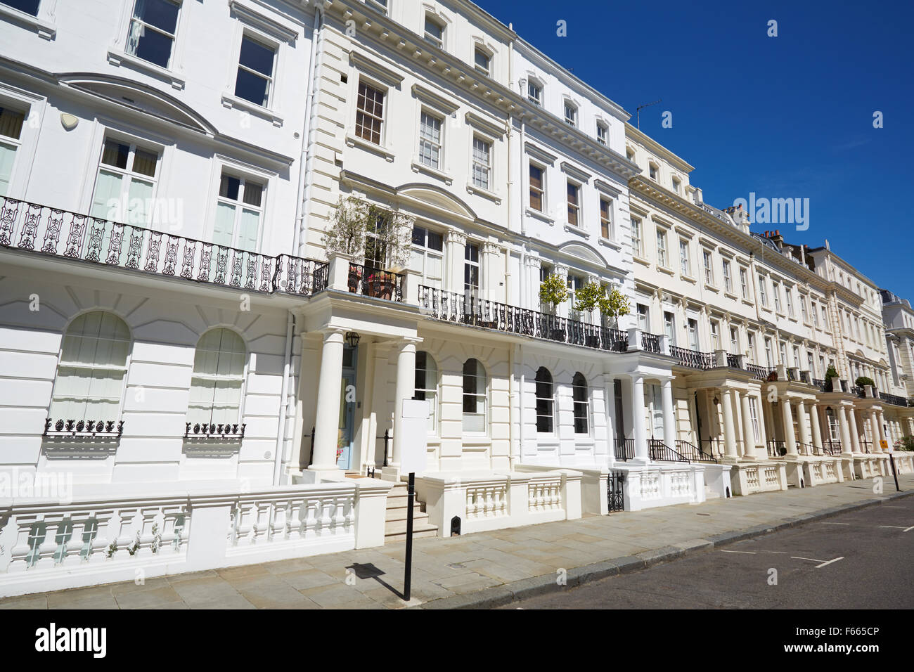 White case di lusso di facciate in London, Notting Hill Foto Stock