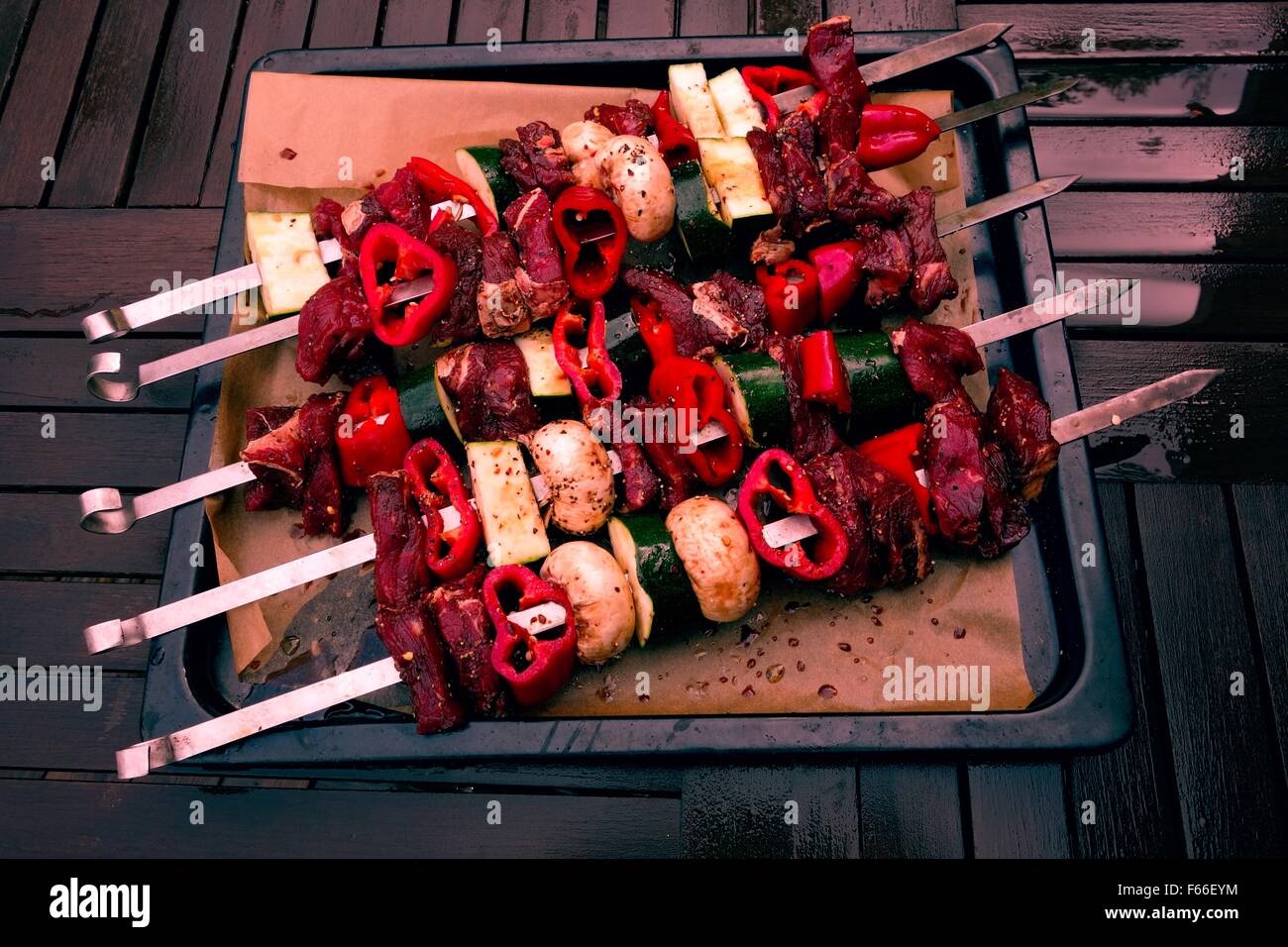 Caucasian spiedini spiedini di carne e verdure Foto Stock