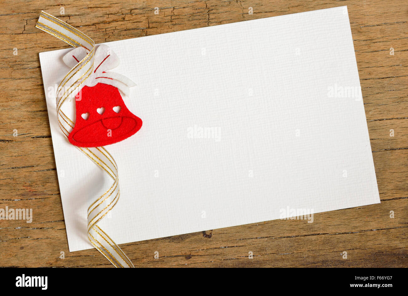 Scheda di Natale con spazio e di ornamento di Natale Foto Stock