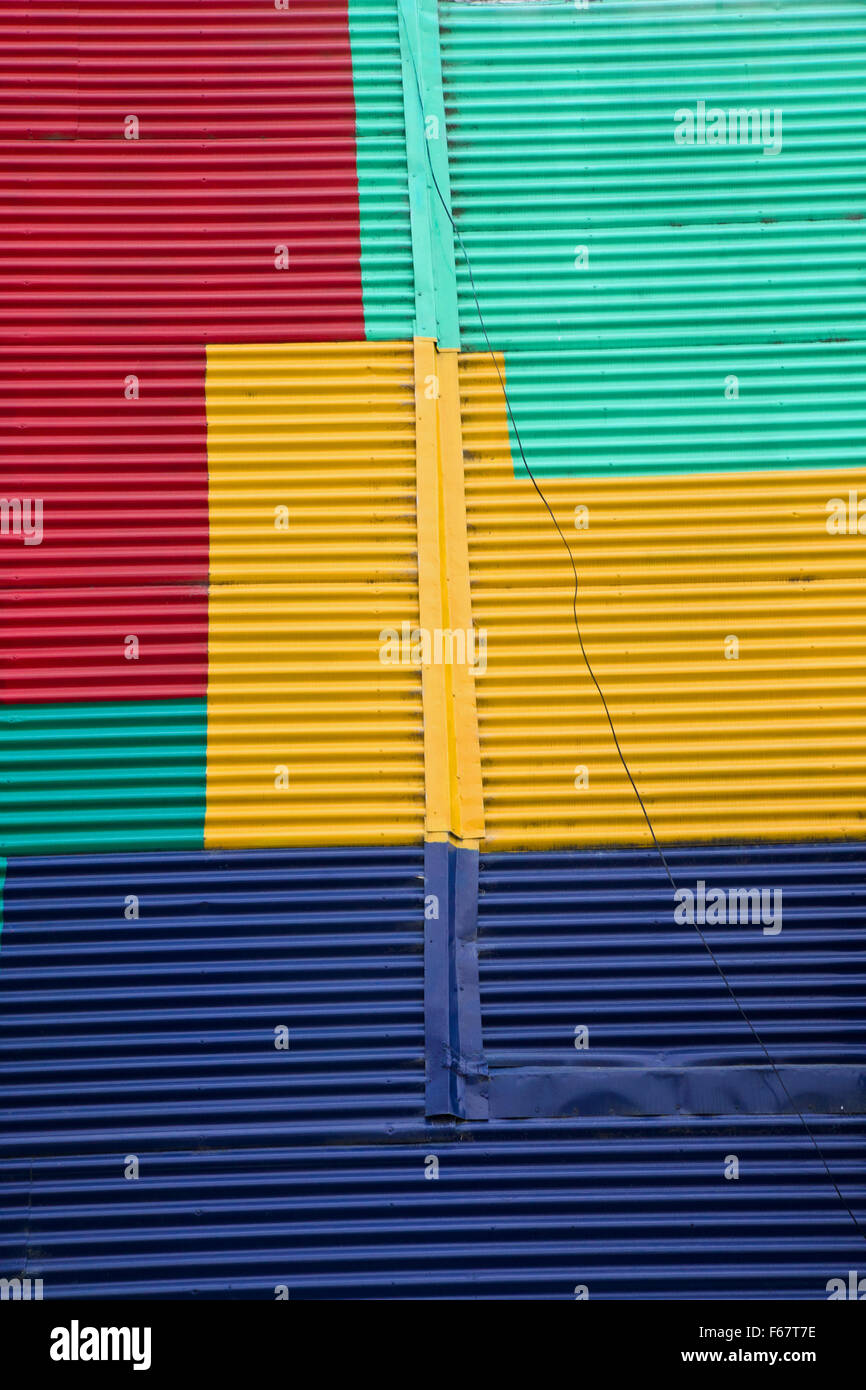 Una parete colorata a La Boca, Buenos Aires Foto Stock