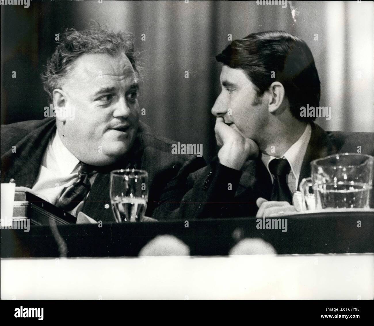 1978 - Partito Liberale si apre la conferenza a Southport. Il Partito Liberale Conference che si è aperta ieri a Southport. La foto mostra: MP di Cirillo Smith (sinistra) e David Steel, illustrato ieri durante la conferenza a Southport. © Keystone Pictures USA/ZUMAPRESS.com/Alamy Live News Foto Stock