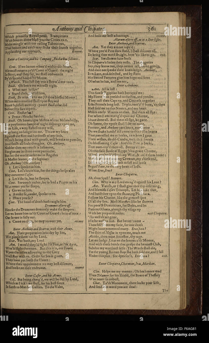 Il primo foglio di "Antonio e Cleopatra" di Shakespeare include pagina 22, una sezione chiave dell'opera dove i tragici temi del potere, dell'amore e del tradimento sono al centro. In questa pagina vengono mostrati i dialoghi fondamentali tra i due personaggi principali man mano che la loro relazione si sviluppa. Foto Stock