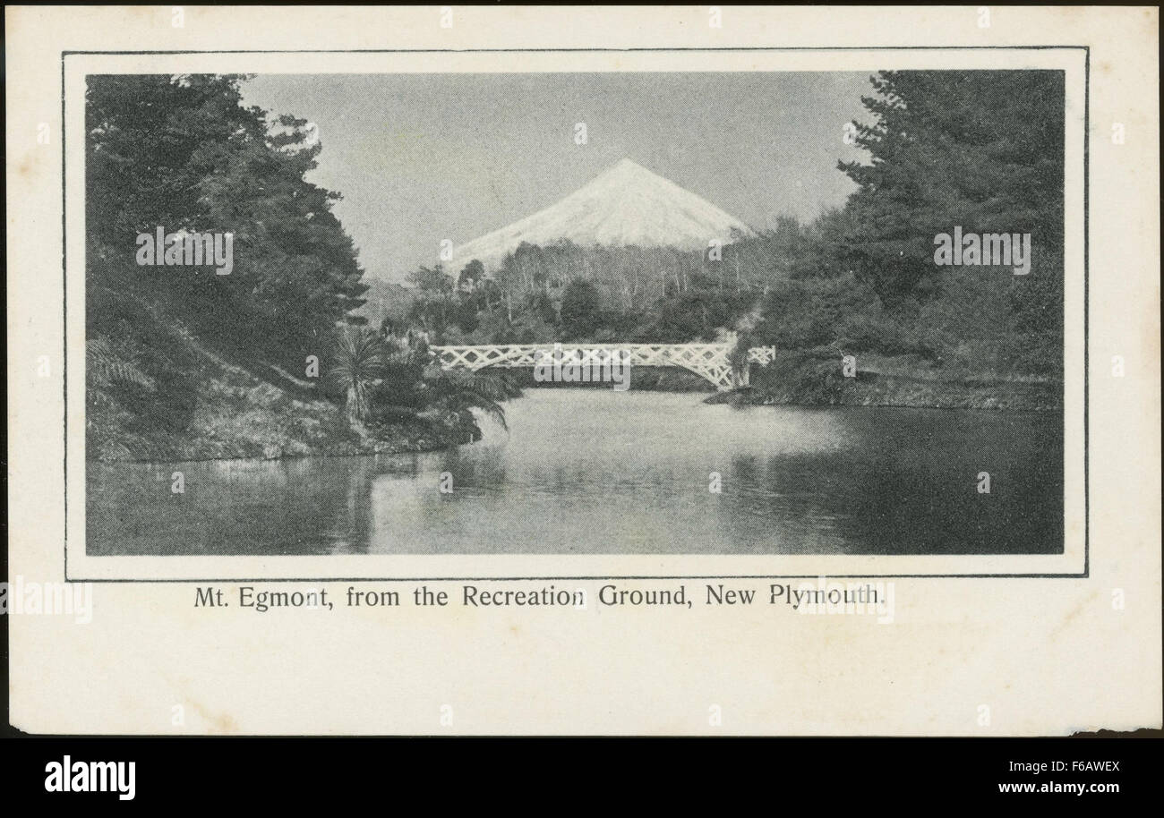 [Cartolina] Mt Egmont, dalla massa di ricreazione, New Plymouth [1900-1920] Foto Stock