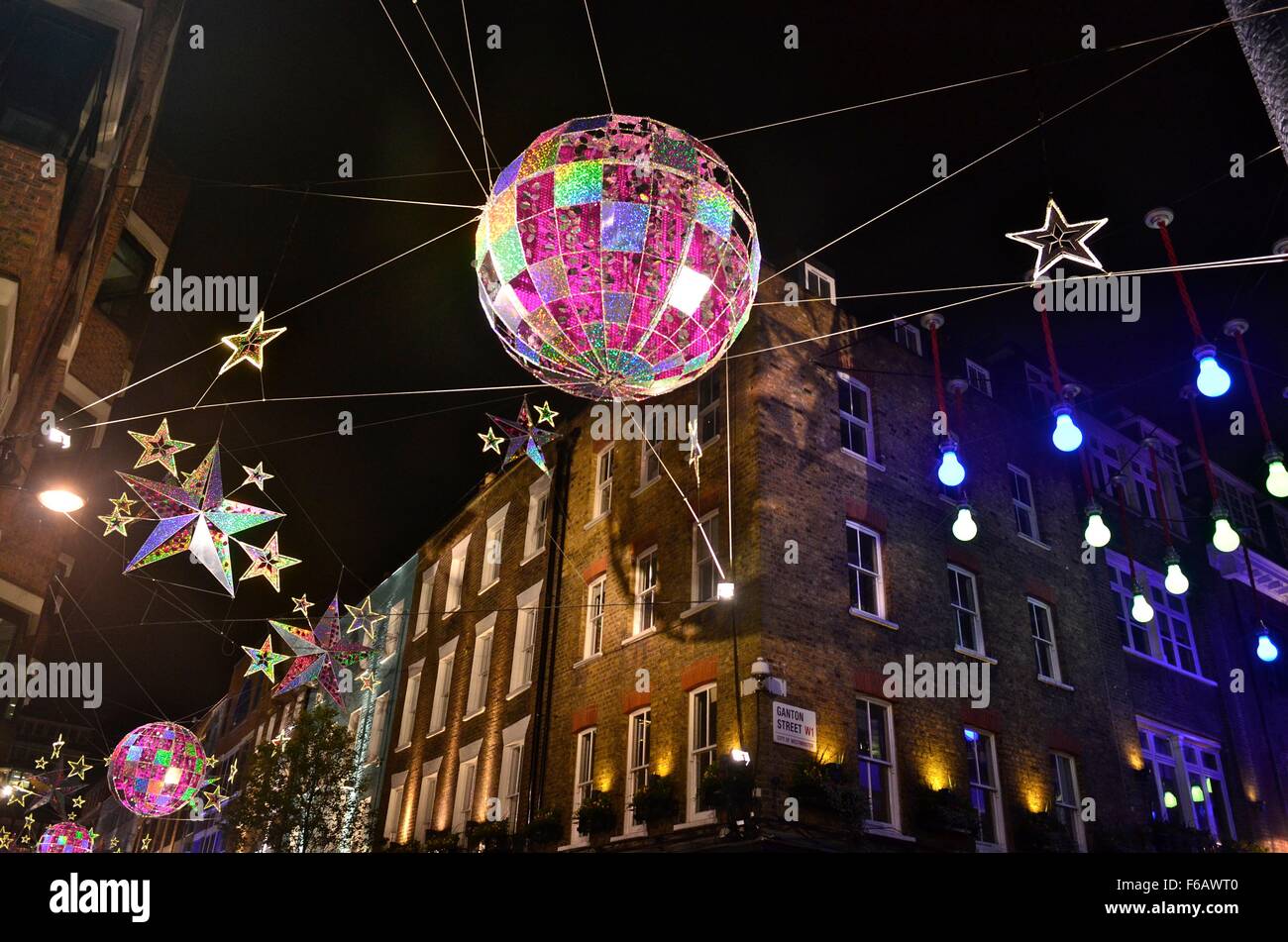 Il 2015 Le luci di Natale su Carnaby Street, London, England, Regno Unito Foto Stock