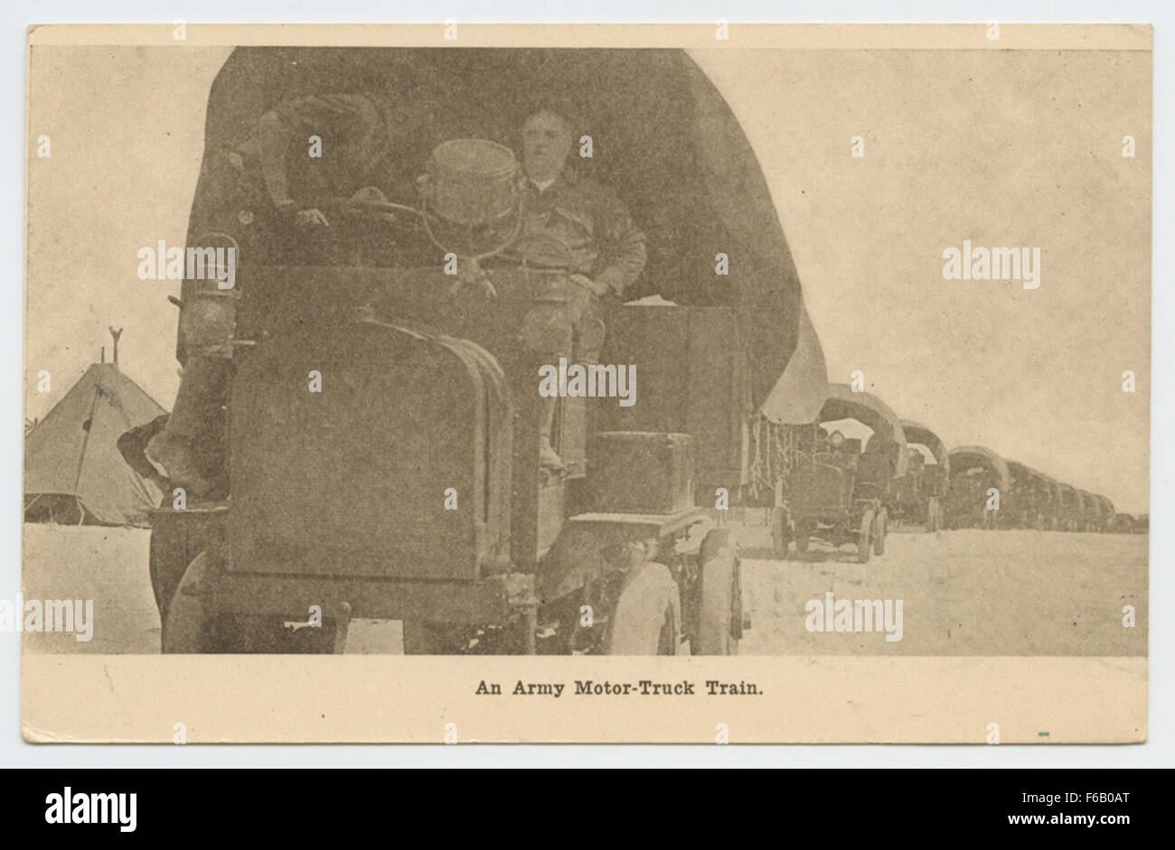 Un esercito motore - Carrello il treno. Foto Stock