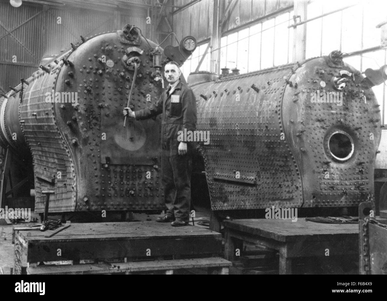 Riparazione dei locomotori presso la Scotswood funziona Foto Stock