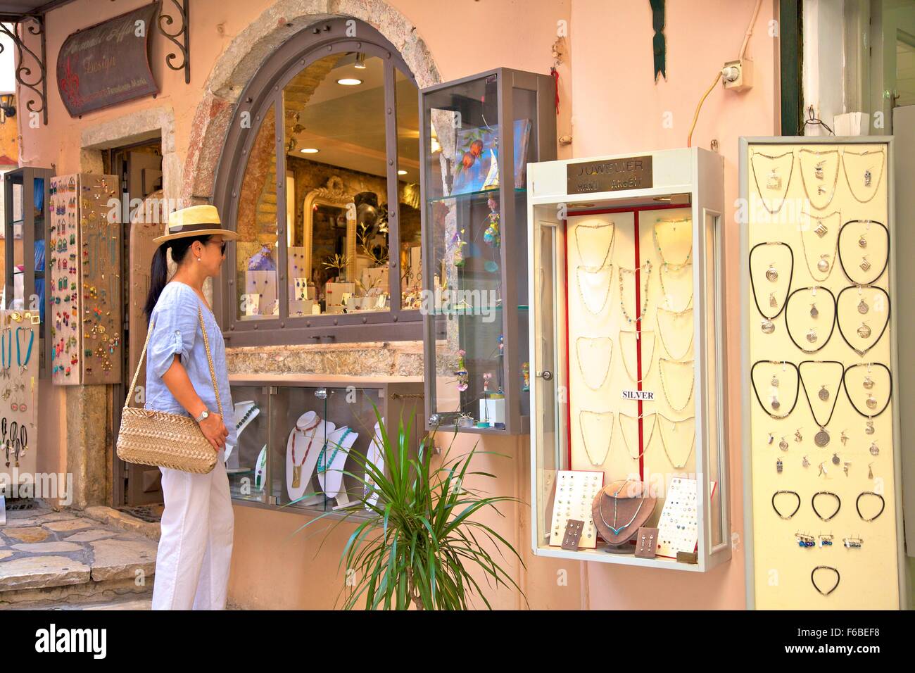 Shopping, CORFU, CORFU, ISOLE IONIE, isole greche, Grecia, Europa Foto Stock