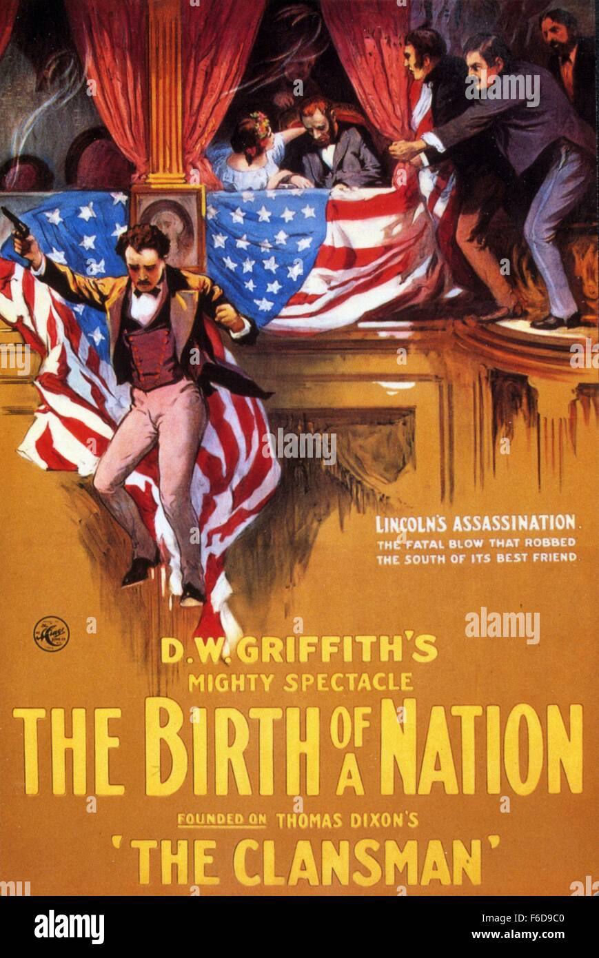 Data di rilascio: Marzo 3, 1915 il titolo del filmato: la nascita di una nazione STUDIO: Epoch producendo Corporation trama: due fratelli, Phil e Ted Stoneman, visita ai loro amici in Piemonte, Carolina del Sud: la famiglia Cameron. Questa amicizia è colpita dalla guerra civile, come la Stonemans e il Camerons deve aderire fino di fronte gli eserciti. Le conseguenze della guerra nella loro vita sono mostrati in relazione ai grandi eventi storici, come lo sviluppo della guerra civile in sé, Lincoln è assassinio e la nascita del Ku Klux Klan nell'immagine: Foto Stock