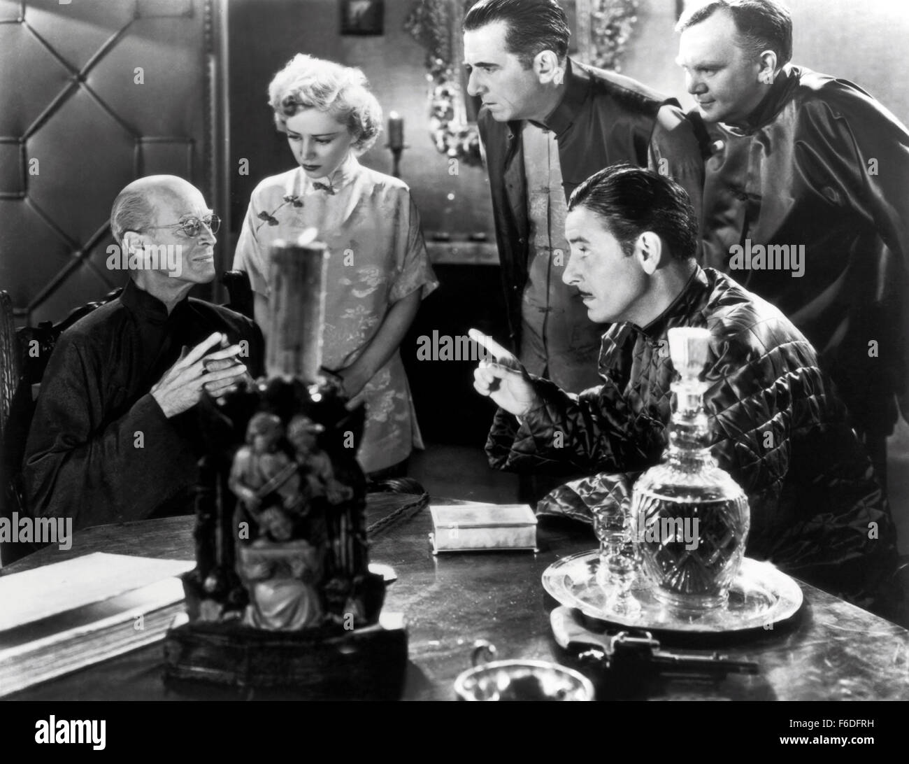 Rilasciato: Mar 2, 1937 - Film originale titolo: Orizzonte Perduto. Nella foto: Ronald Colman. Foto Stock