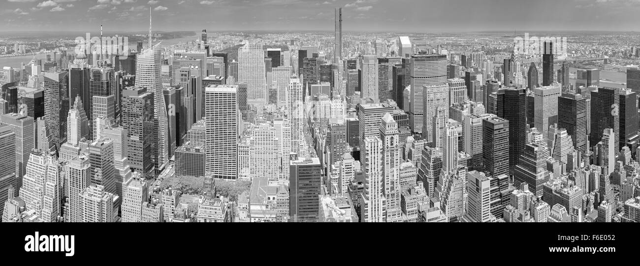 In bianco e nero vista aerea di Manhattan, New York City, Stati Uniti d'America. Foto Stock